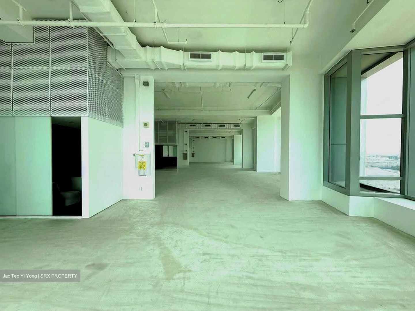 Arc 380 (D8), Office #634929831
